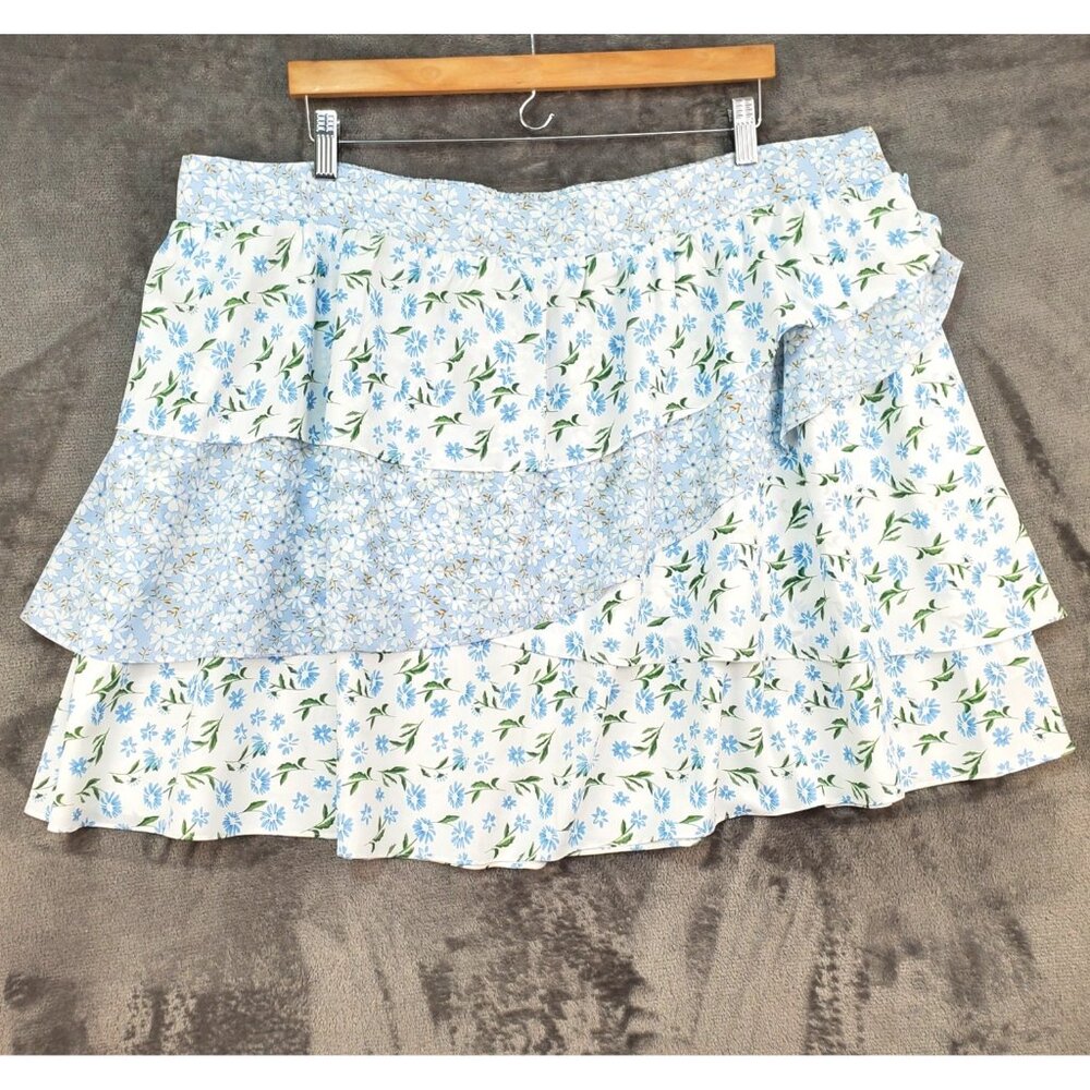 ARULA White and Light Blue Floral Tiered Mini Skirt